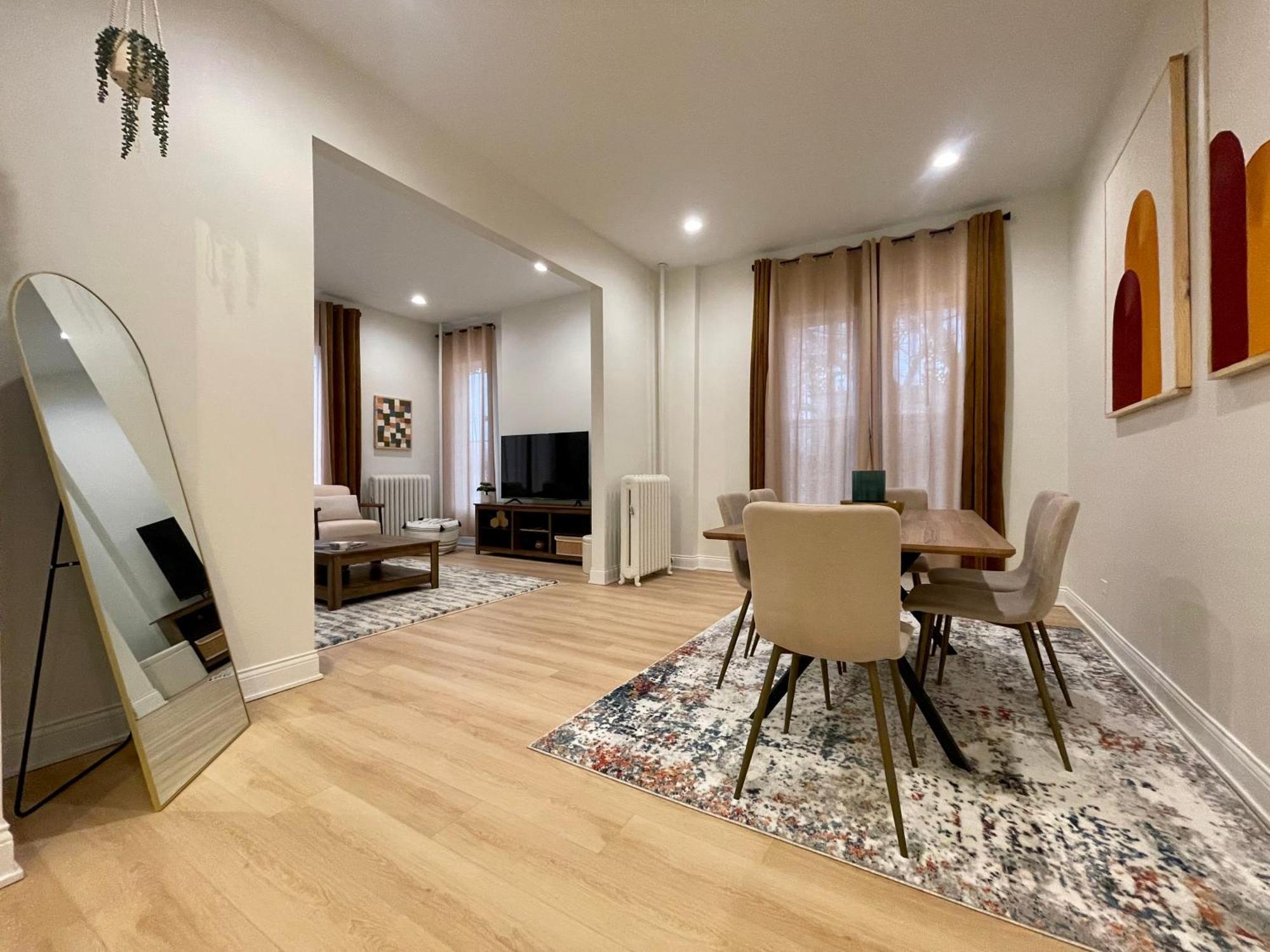 First Floor Condo In ชิคาโก ภายนอก รูปภาพ